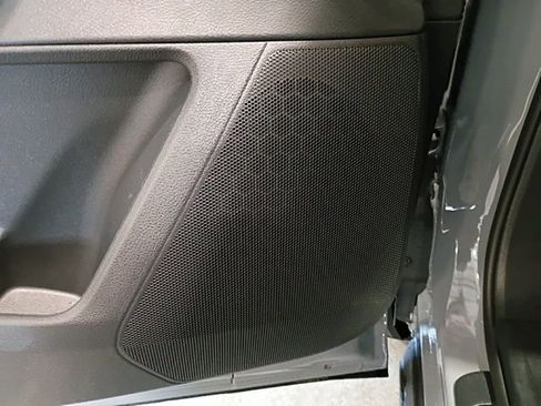 New 2026 Nissan Pathfinder Platinum image 24