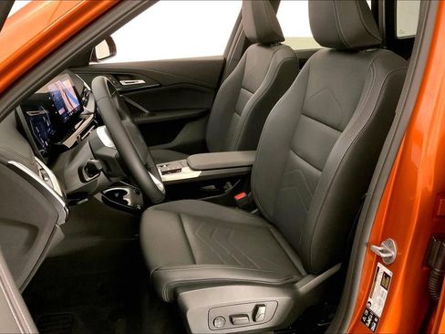 Certified 2025 BMW X1 xDrive28i AWD/4WD image 13