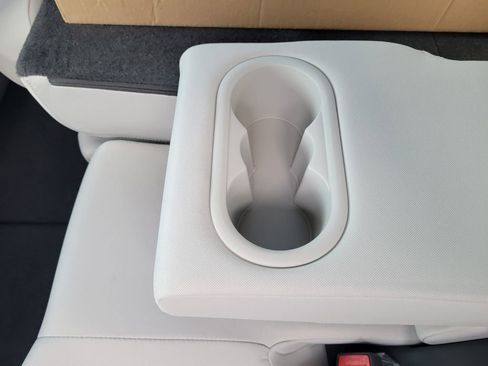 New 2026 Hyundai Santa Fe SE image 33