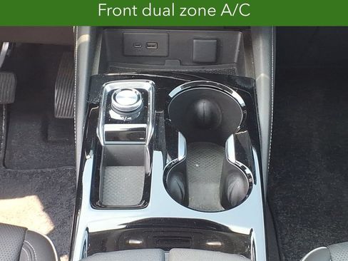 Certified 2024 Buick Envision Avenir AWD/4WD image 24
