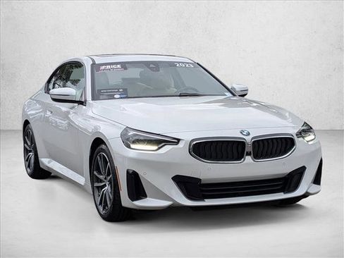 Certified 2023 BMW 230i Coupe w/ Convenience Package RWD image 3