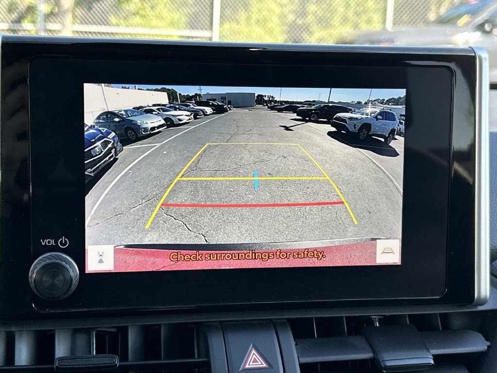 Used 2023 Toyota RAV4 LE FWD image 34