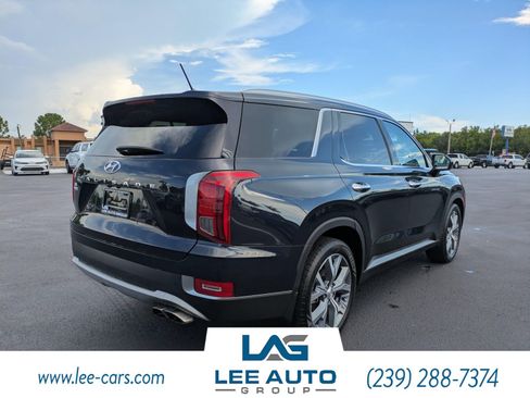 Used 2020 Hyundai Palisade SEL w/ Convenience Package FWD image 3