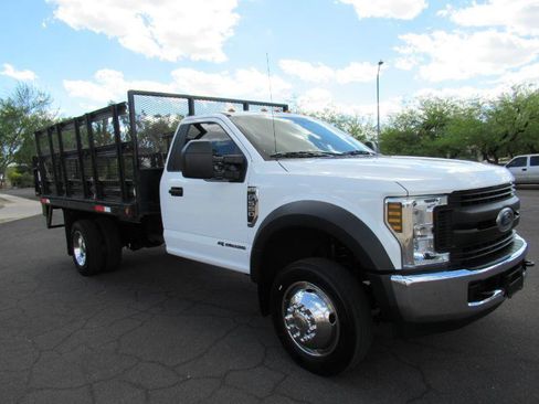Used 2019 Ford F550 2WD Regular Cab Super Duty image 5