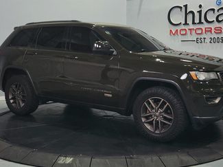Used 2017 Jeep Grand Cherokee Laredo AWD/4WD video 1