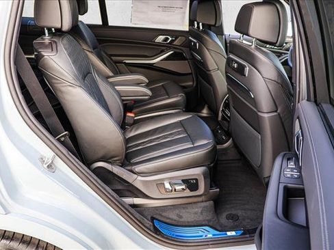 New 2027 BMW X7 xDrive40i AWD/4WD image 22