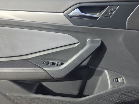 New 2026 Volkswagen Jetta SE image 17