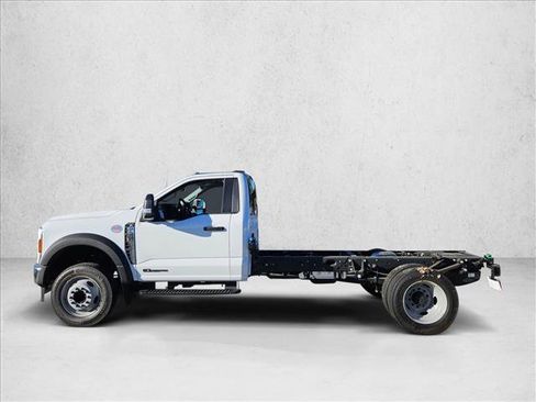 New 2025 Ford F550 2WD Regular Cab Super Duty image 5