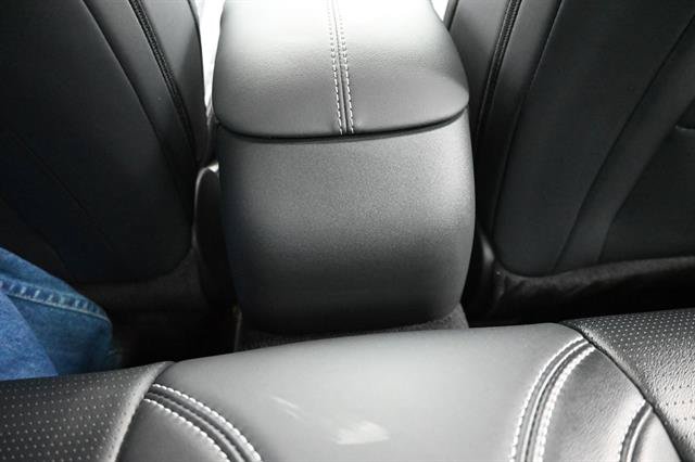 Used 2025 Ford Mustang GT Premium RWD image 13