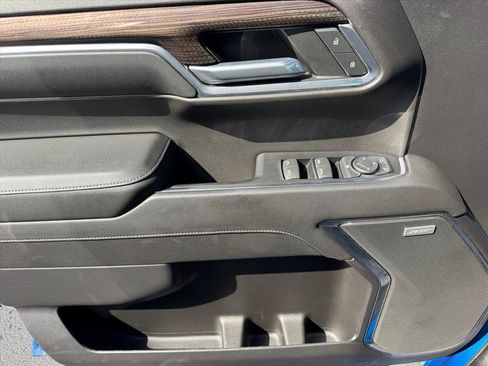 Used 2022 Chevrolet Silverado 1500 RST image 14