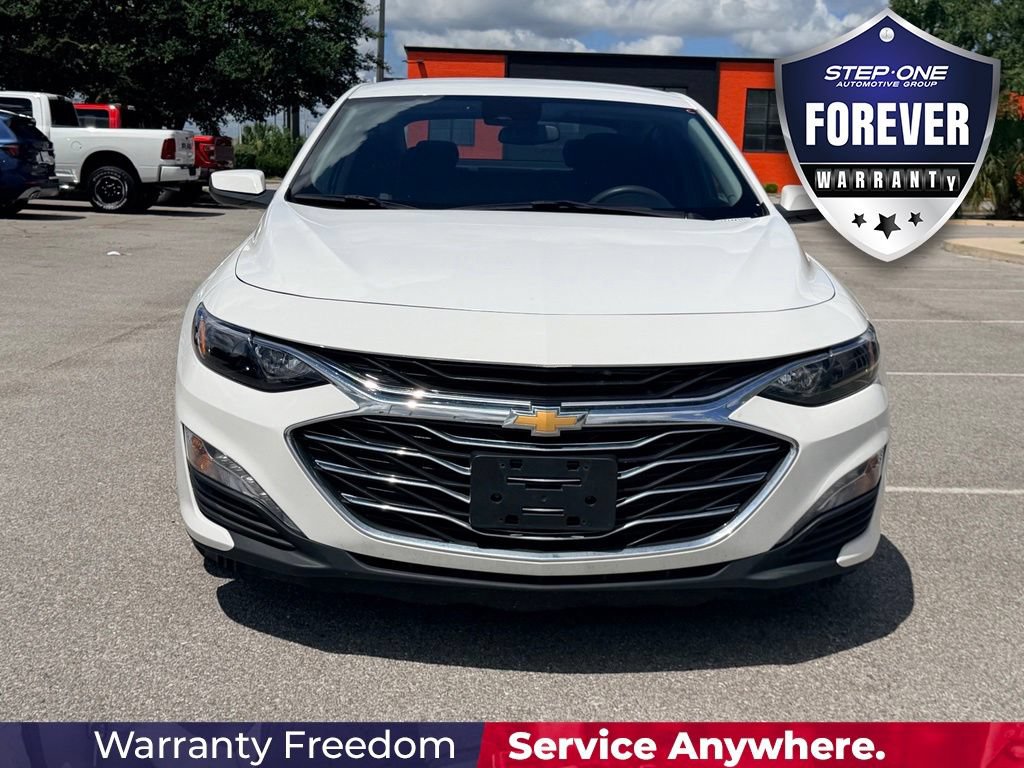 Used 2025 Chevrolet Malibu LT FWD image 9