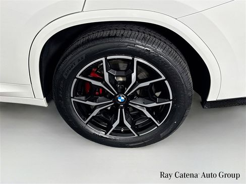 Used 2024 BMW X4 M40i w/ Premium Package image 33