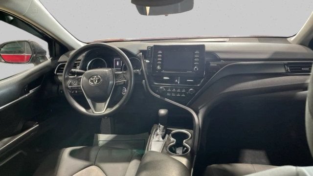 Used 2021 Toyota Camry LE FWD image 15