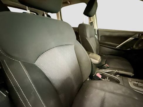 Used 2014 Subaru Forester 2.5i Premium w/ Popular Package #2 AWD/4WD image 28