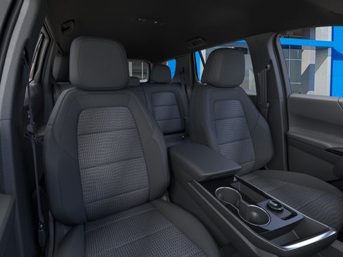 New 2027 Chevrolet Equinox LT w/ Safety and Technology Package FWD image 40