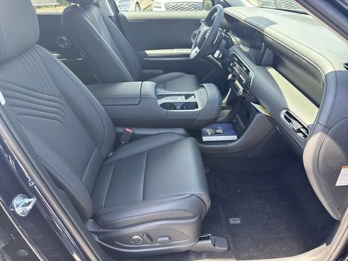New 2026 Hyundai Palisade SEL Premium FWD image 13