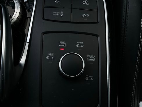 Used 2019 Mercedes-Benz GLE 63 AMG S image 27