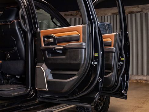 Used 2024 RAM 3500 Limited w/ Safety Group image 34