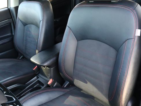 Used 2022 Mitsubishi Outlander Sport SE image 13