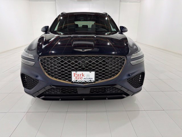 Used 2022 Genesis GV70 3.5T Sport w/ Sport Prestige Package AWD/4WD image 8