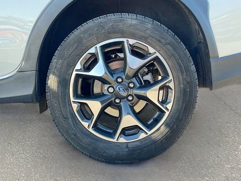 Used 2019 Subaru Crosstrek 2.0i Premium image 28