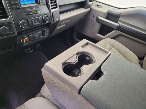 Used 2015 Ford F150 XLT w/ Equipment Group 301A Mid image 26