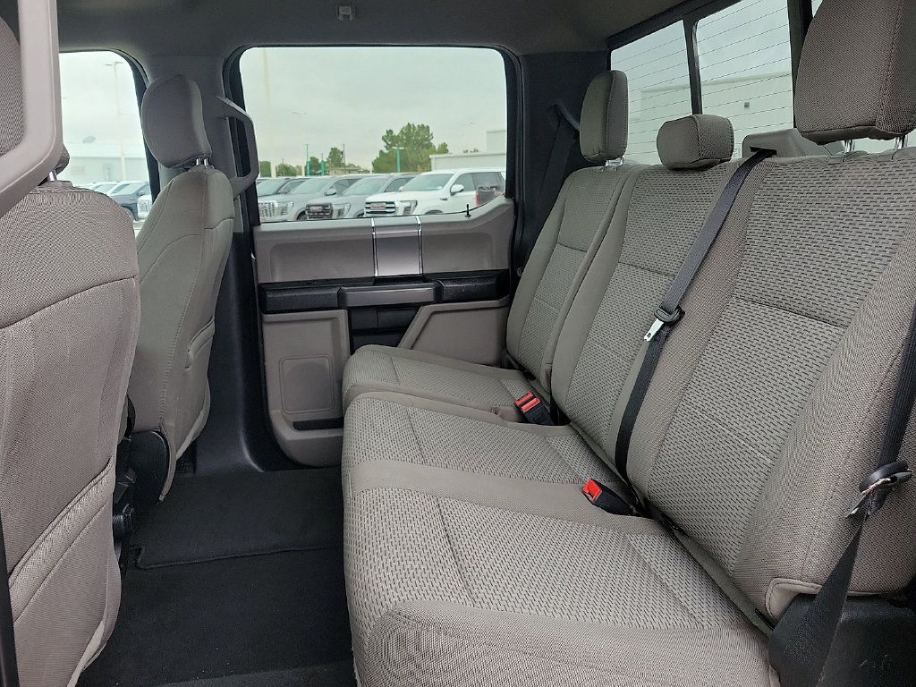 Used 2020 Ford F350 XLT w/ XLT Premium Package AWD/4WD image 19