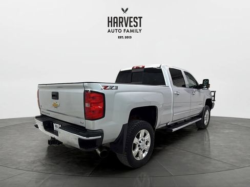 Used 2019 Chevrolet Silverado 2500 LTZ w/ Duramax Plus Package image 6