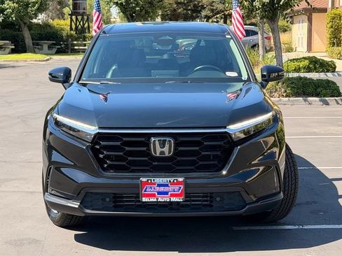 Used 2025 Honda CR-V EX-L image 3