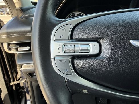 Used 2024 Genesis GV80 2.5T image 15