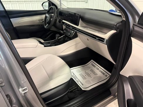 Certified 2025 Hyundai Tucson SE AWD/4WD image 28