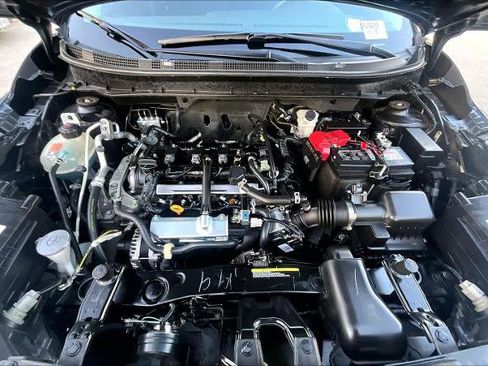 Certified 2024 Nissan Kicks SV image 30