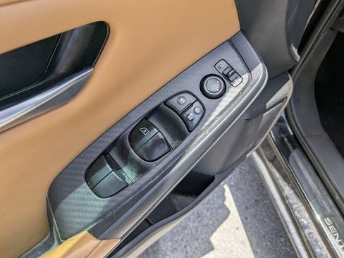 Used 2023 Nissan Sentra SV w/ SV Premium Package FWD image 19