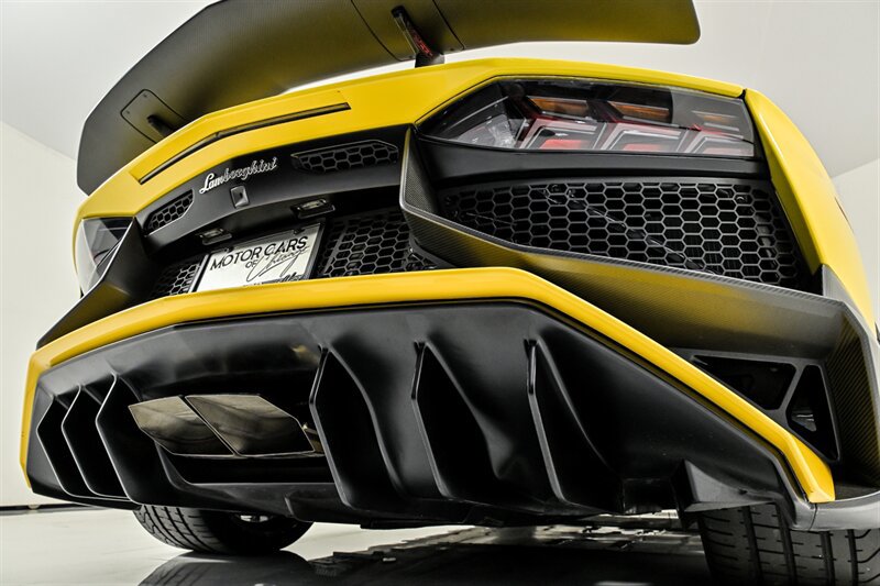 Used 2017 Lamborghini Aventador LP 750-4 Superveloce AWD/4WD image 22