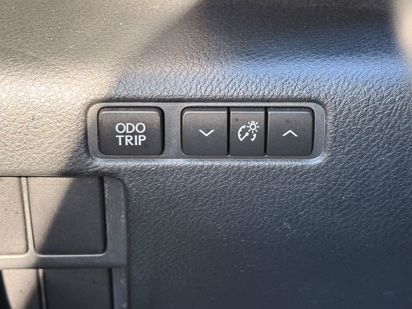 Used 2014 Lexus IS 350 AWD w/ F Sport Package image 33