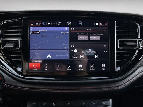 Used 2023 Dodge Durango GT RWD image 38