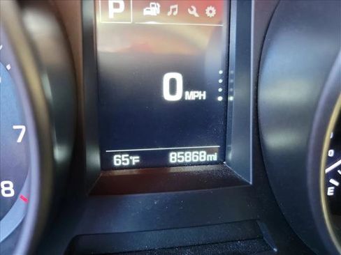 Used 2018 Hyundai Santa Fe Sport w/ Cargo Package image 14