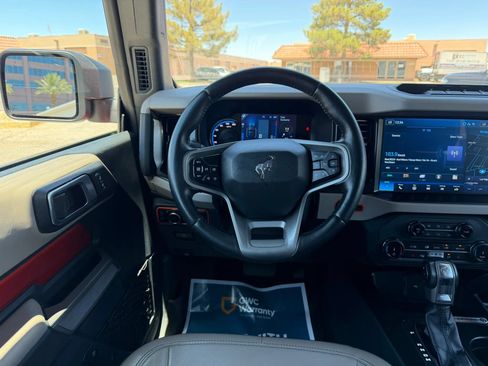 Used 2022 Ford Bronco Wildtrak AWD/4WD image 18