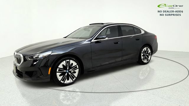 Used 2024 BMW i5 eDrive40i w/ M Sport Package RWD image 4