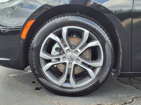 New 2025 Chrysler Pacifica Pinnacle w/ Trailer Tow Group image 26