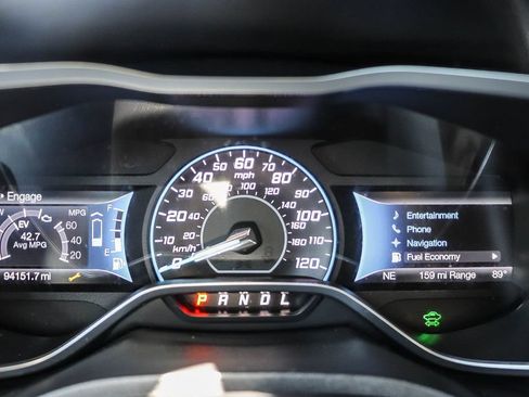 Used 2015 Ford C-MAX Energi SEL w/ Equipment Group 303A FWD image 24