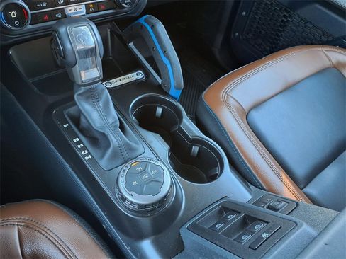 Used 2023 Ford Bronco Outer Banks image 29