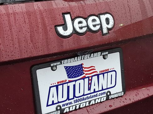 Used 2020 Jeep Grand Cherokee Limited w/ Trailer Tow Group IV image 31