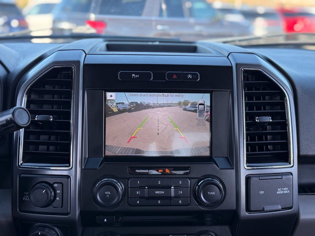 Used 2018 Ford F150 XLT w/ Equipment Group 302A Luxury AWD/4WD image 4