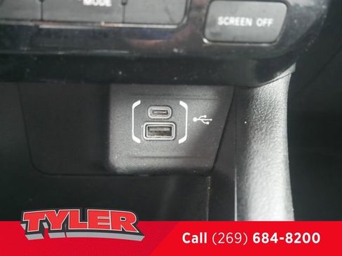 Used 2022 Jeep Compass Latitude AWD/4WD image 33