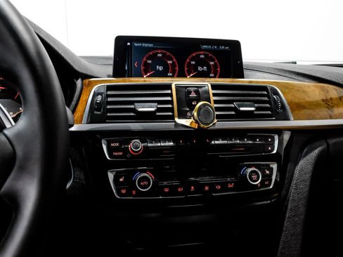 Used 2018 BMW 340i 340i Sedan 4D image 30