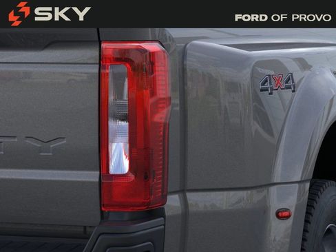 New 2026 Ford F450 4x4 Crew Cab Super Duty image 22
