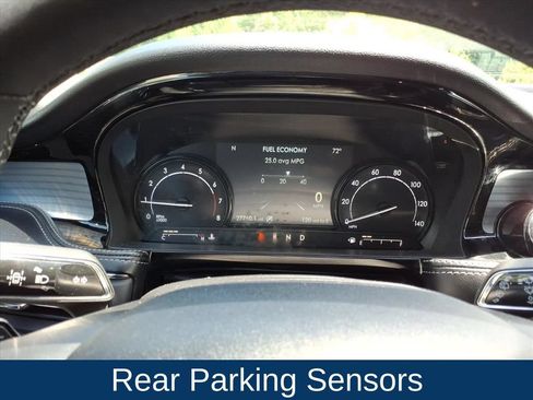 Used 2022 Lincoln Corsair AWD w/ Equipment Group 101A image 15