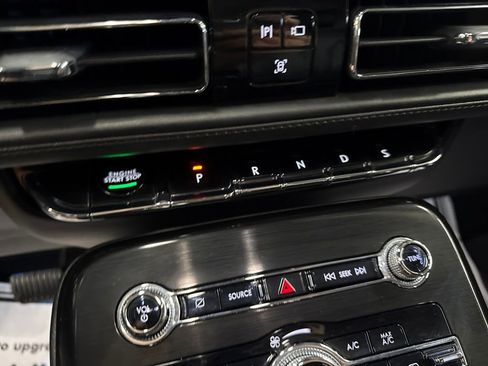 Used 2022 Lincoln Nautilus Reserve w/ Monochromatic Package image 48