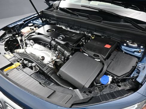 Used 2022 Mercedes-Benz GLB 250 4MATIC image 63
